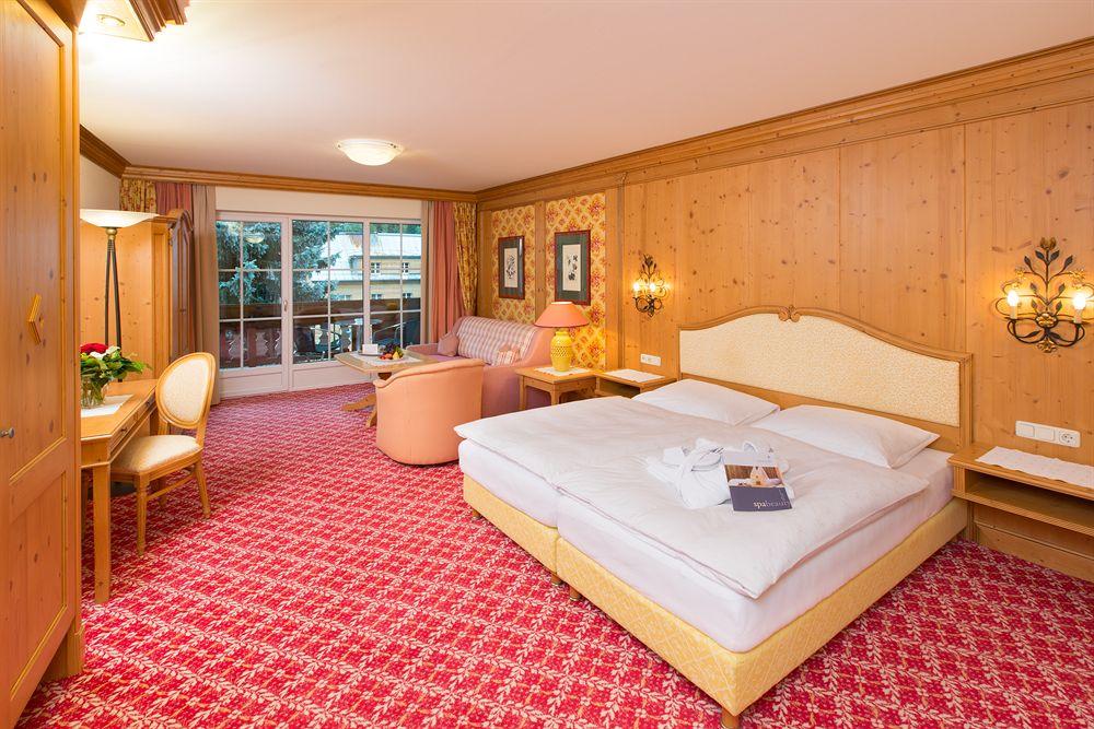 Hotel Schwarzer Adler - Sport & Spa Sankt Anton am Arlberg Exterior photo